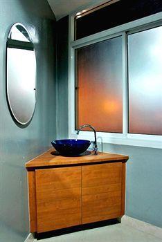 Hostal Link Corner Bangkok