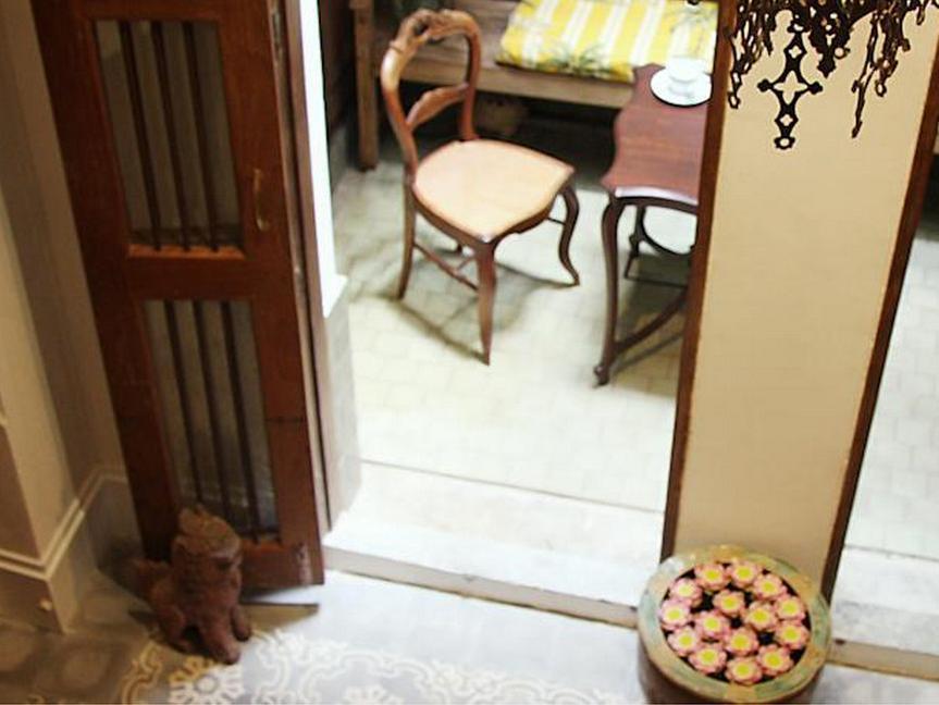 The Bhuthorn Bed & Breakfast 2*