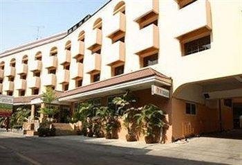 Hotel Ratchada And 3*