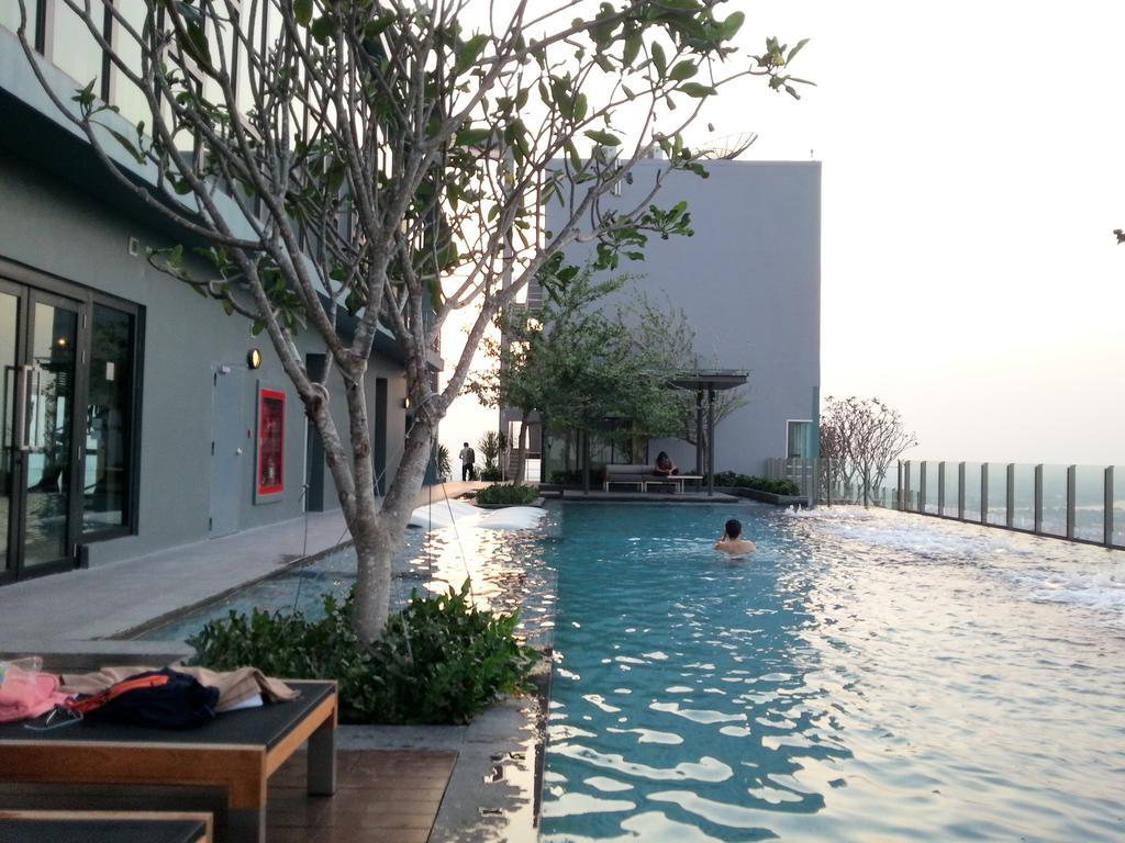 Hotel Bluetel Residence Tiwanon Station 4*