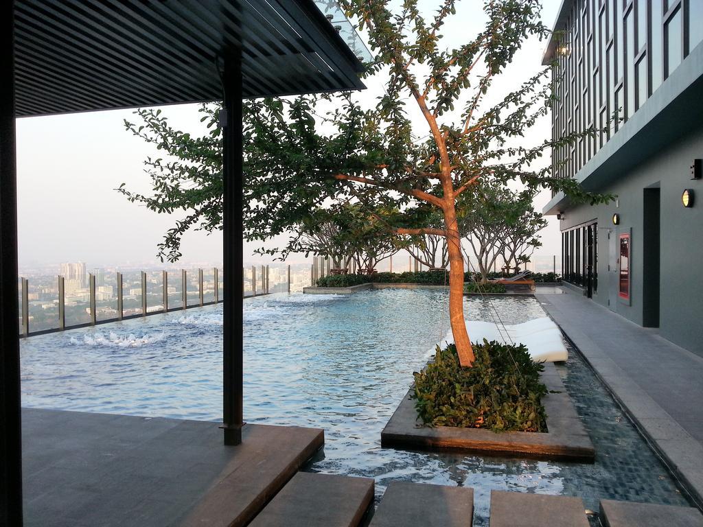 Bluetel Residence Tiwanon Station Bangkok