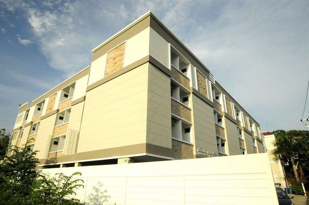 P Park Suvarnabhumi 3*