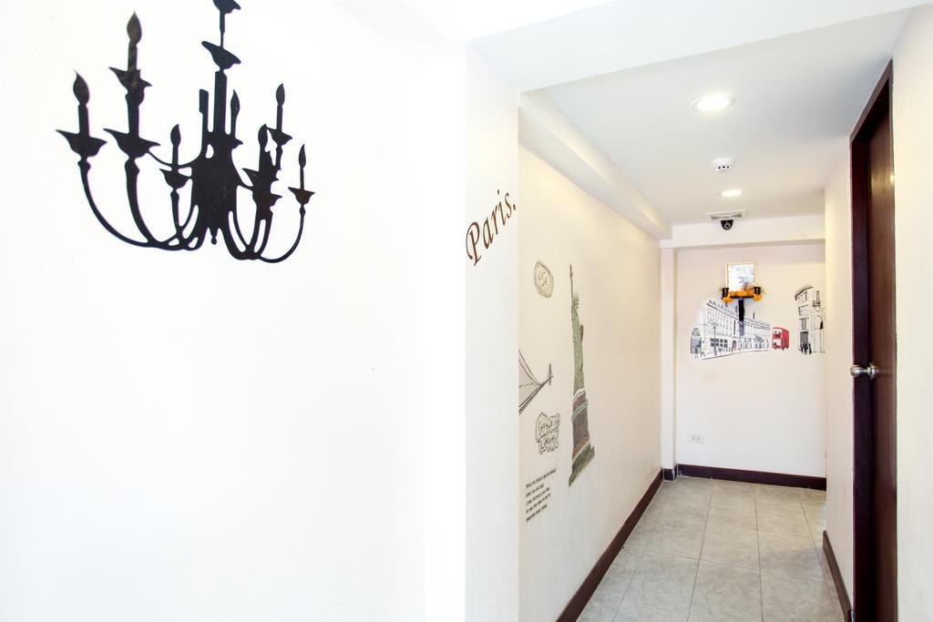 8 Sukhumvit Soi 8 Auberge de jeunesse
