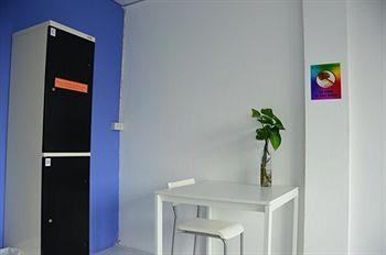 Hostel De Talak *
