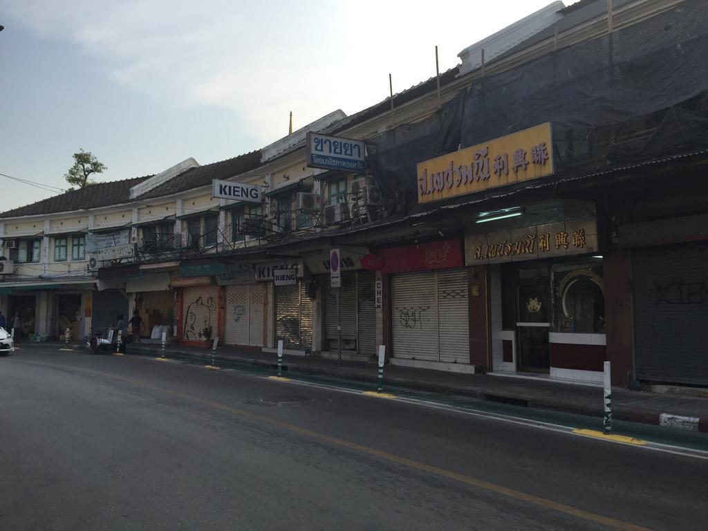 Honey Place Guesthouse,special Rate For Long Banguecoque