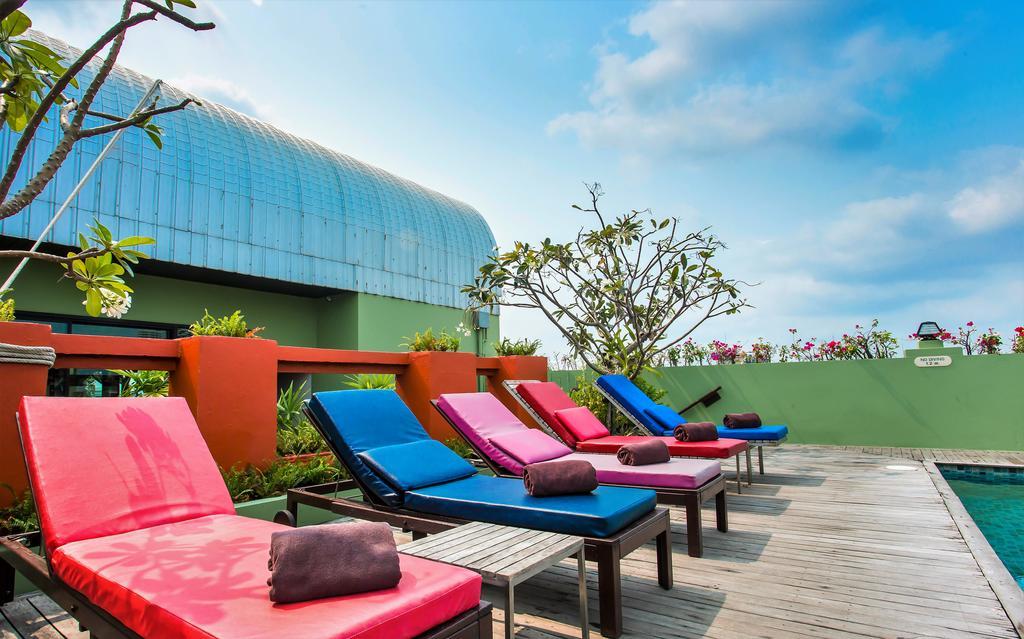 Nouvo Hotel