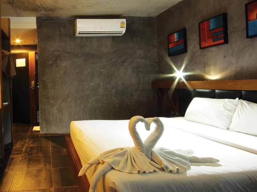 B2 - Srinakarin Hotel Banguecoque