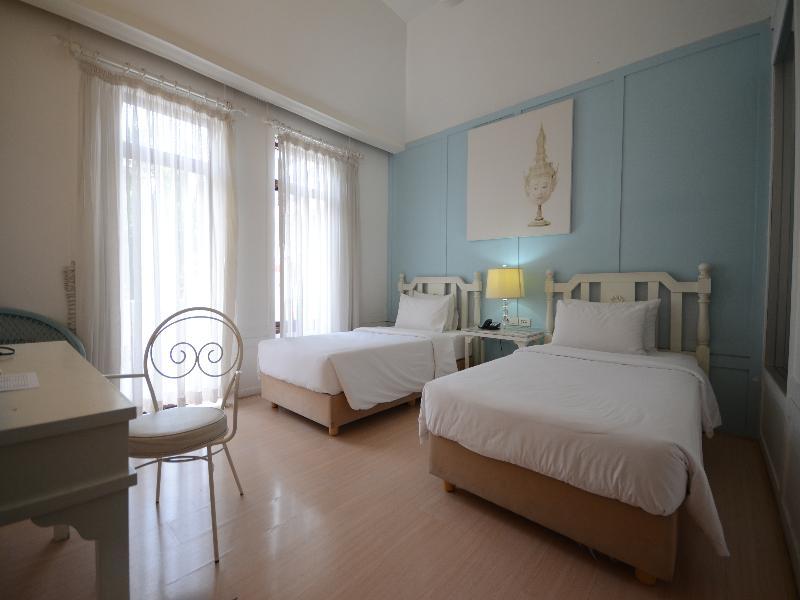 Hotel The Heritage Baan Silom 3*