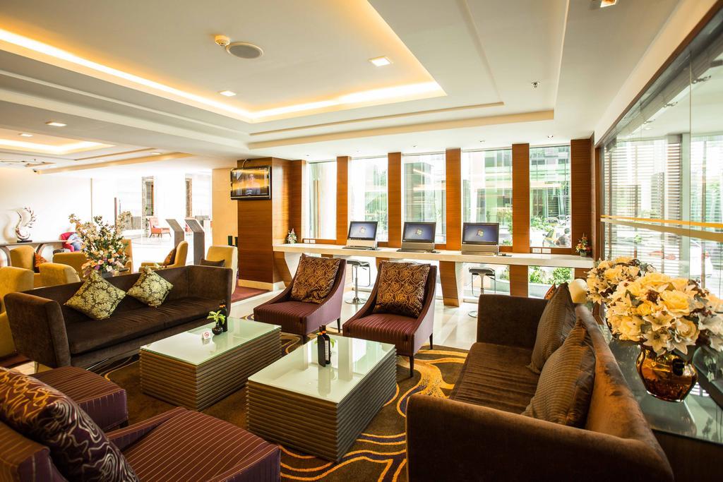 The Grand Fourwings Convention Hotell Bangkok