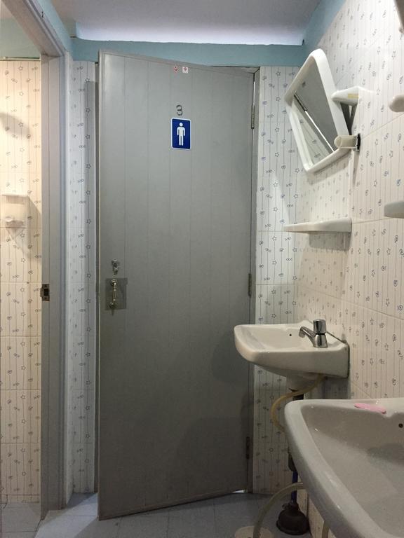 Gjestgiverier Honey Place Guesthouse,special Rate For Long
