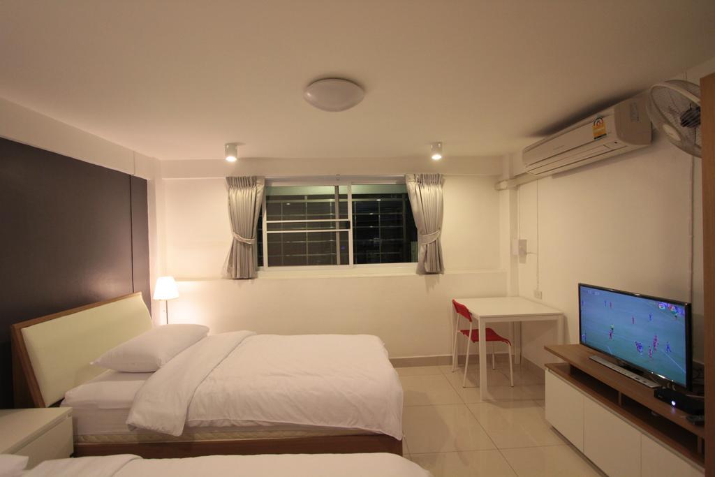 Napaville Huai Khwang Hostel *