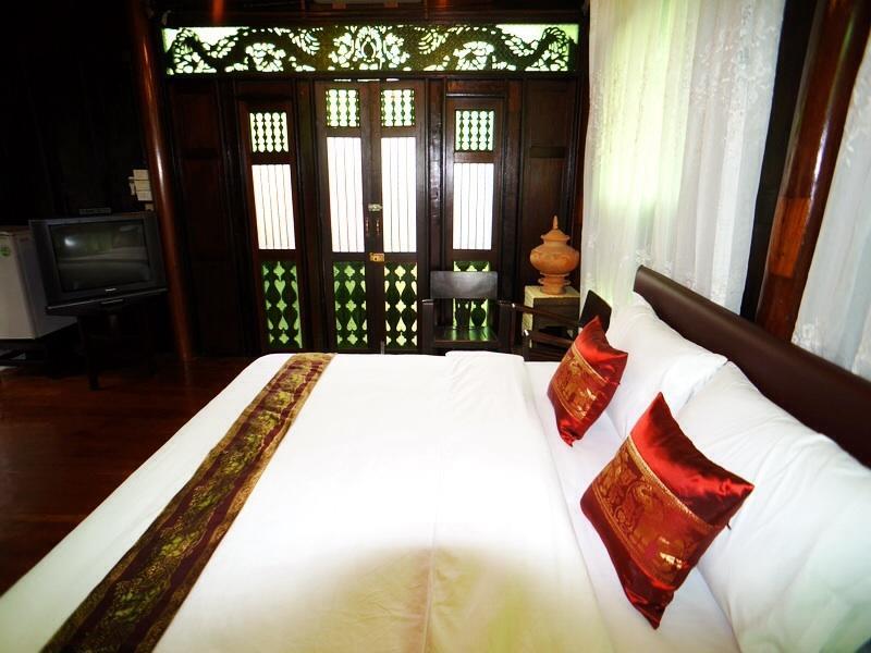 Khum Bang Kaew 3*