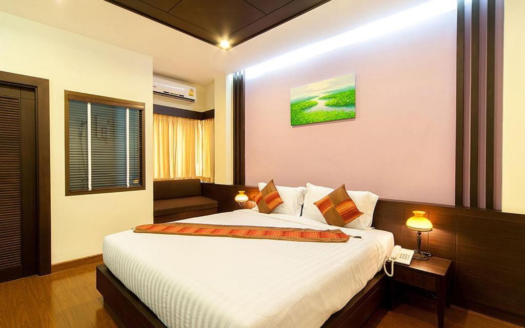 Tara Place Khách sạn 3*