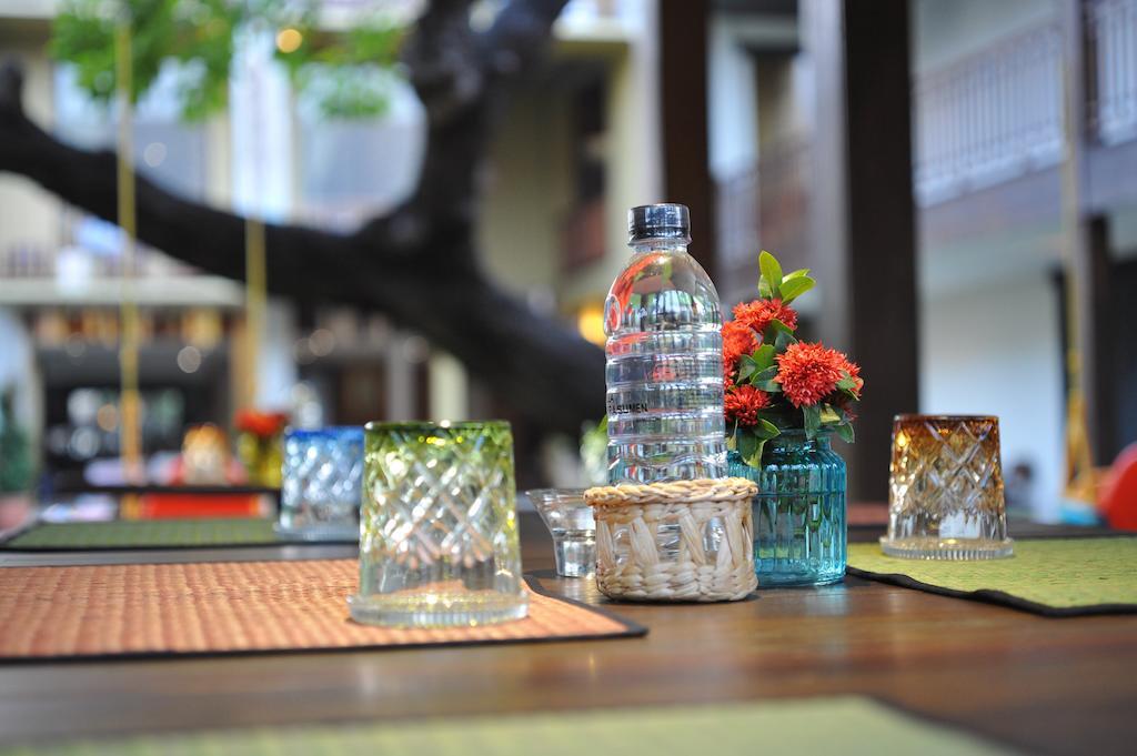 Khách sạn Villa Bangkok