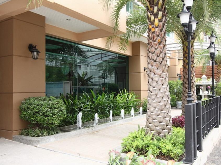 Hotel The Liu Executive 3*