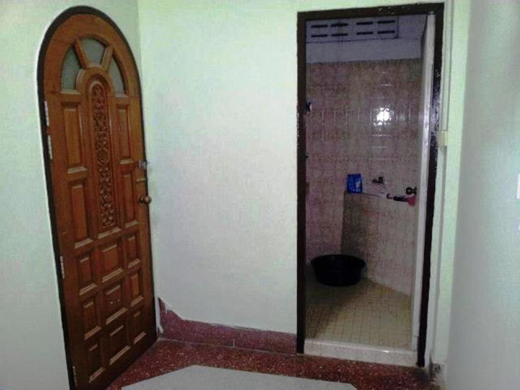 Apartment Shadow