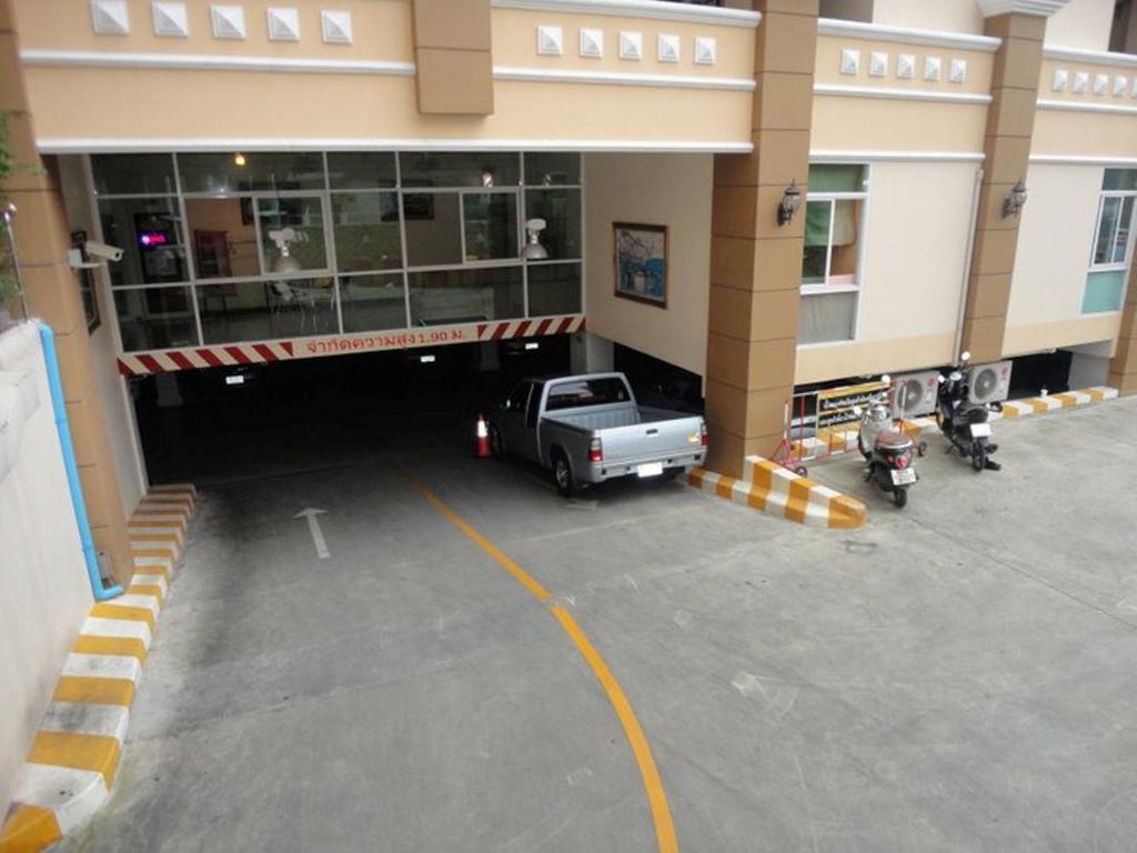 Soravit Place Bangkok