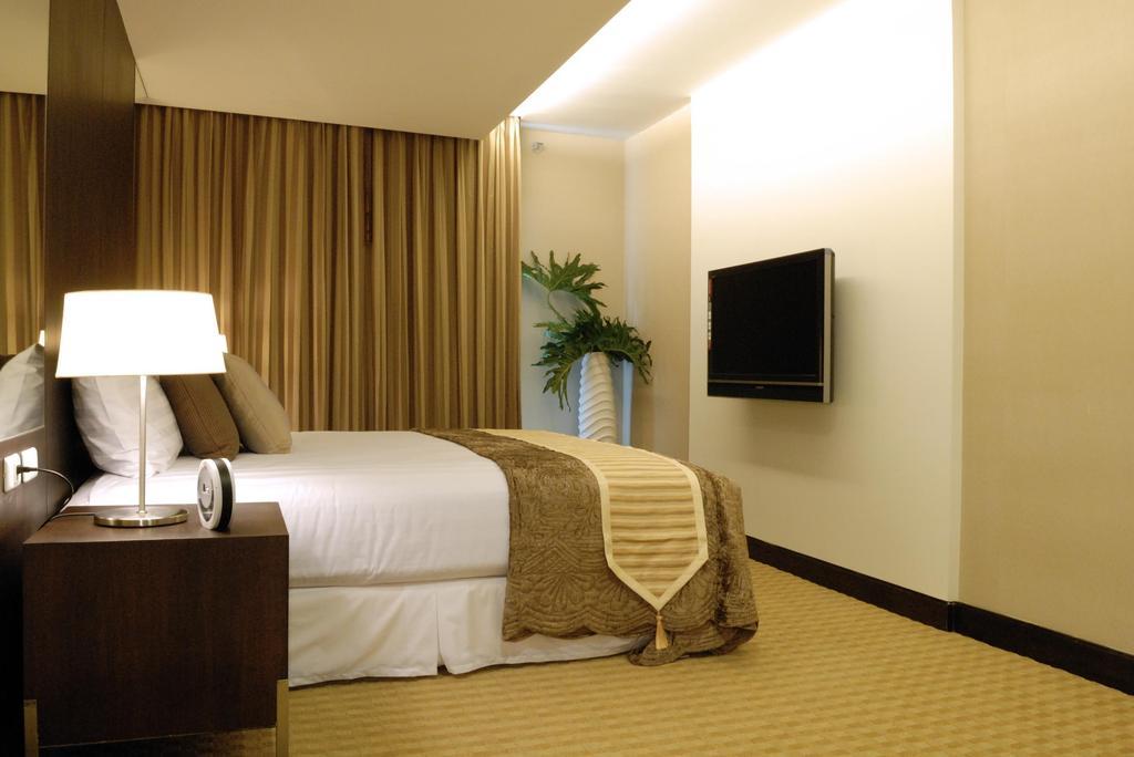 Hotel The Narathiwas & Sathorn Banguecoque