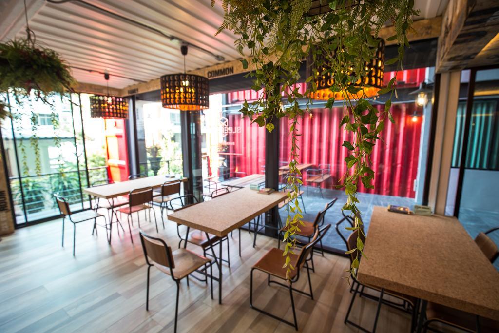 Vandrerhjem Sleep Box Sukhumvit 22 *