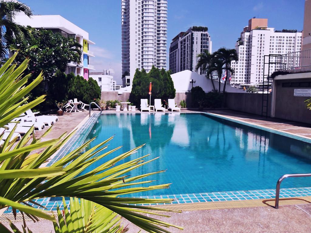 Hotel Ratchada 3*