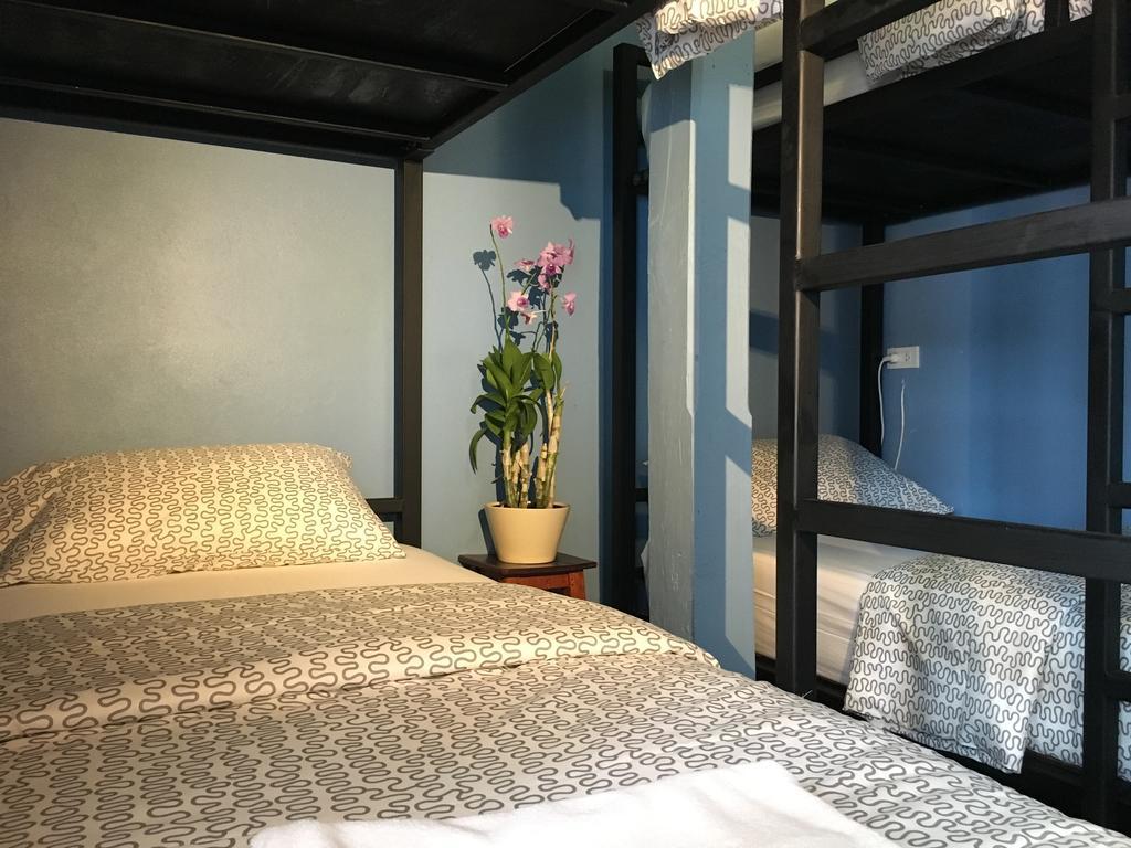 Blue Chang House Banguecoque