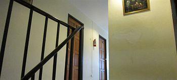 Mini-hôtel A-one 2*