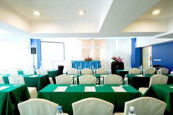 Khách sạn Princeton Bangkok