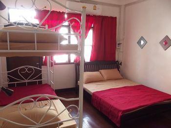 24 Hostel