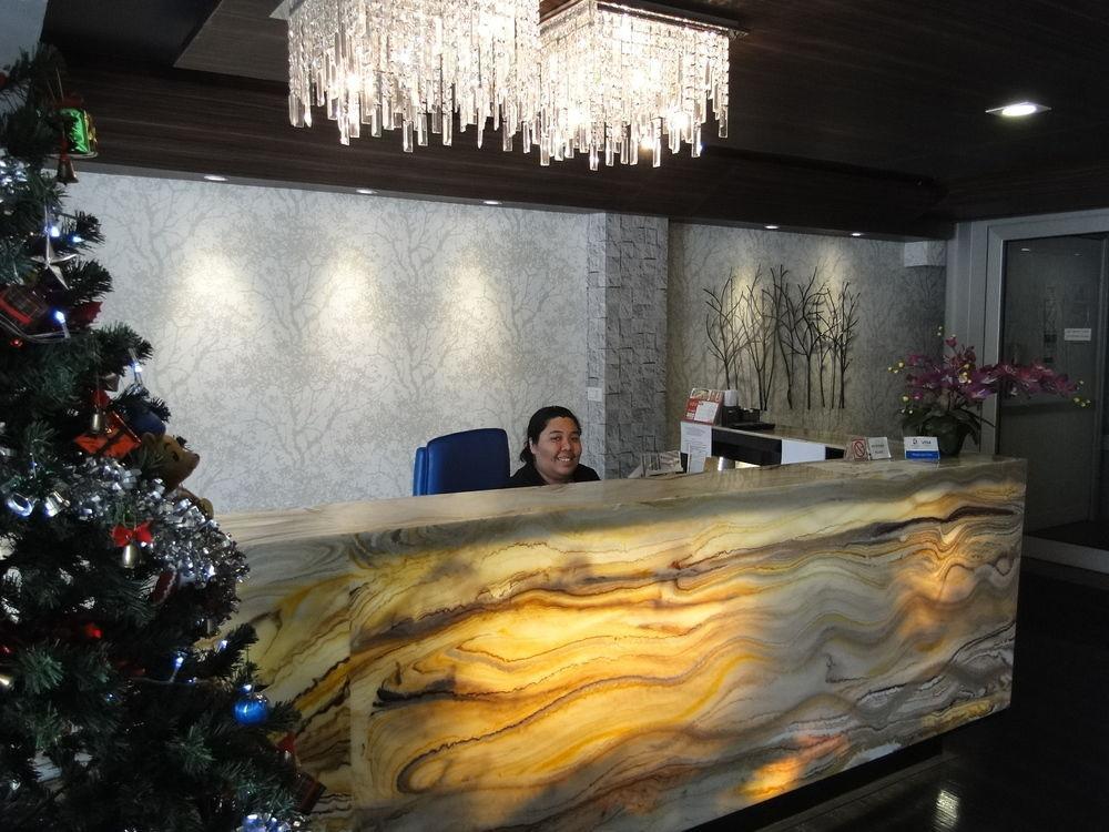 W 21 Khách sạn