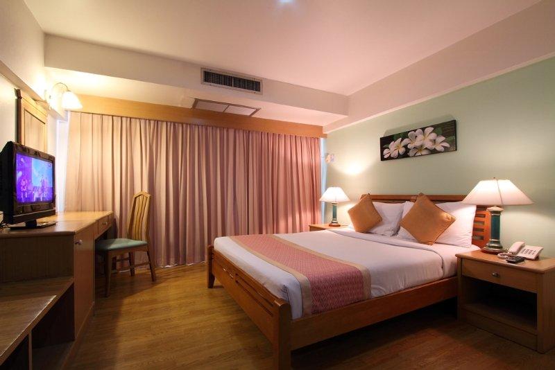 Samran Place