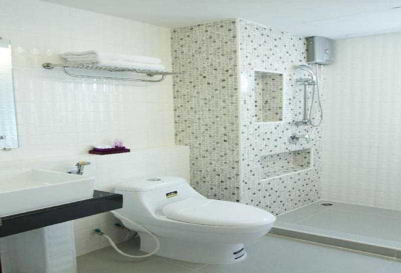 Oasis Khách sạn