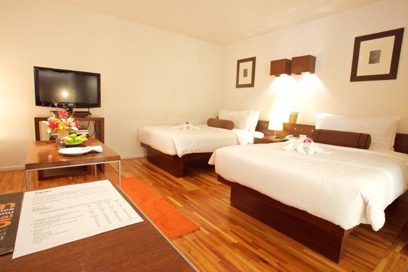 Triple Two Silom 4* Banguecoque
