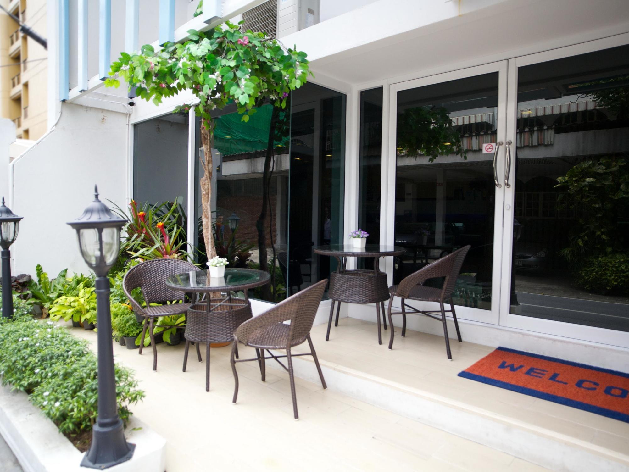 Nantra Ploenchit Hotel Bangkok