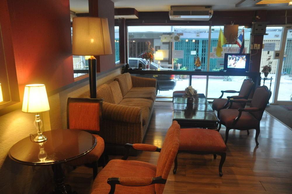Arawana Express Phromphong Khách sạn