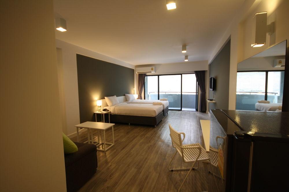 Airport Hotel