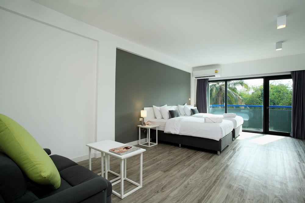 Airport Hotel