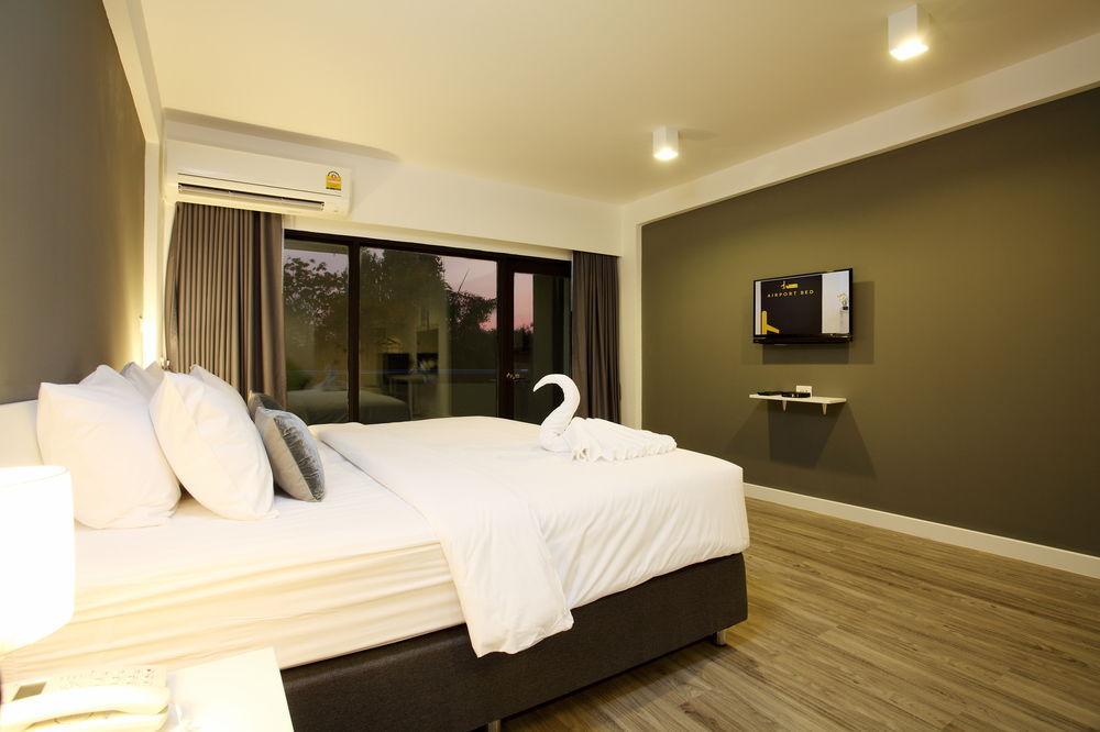 Airport Hotel 3*