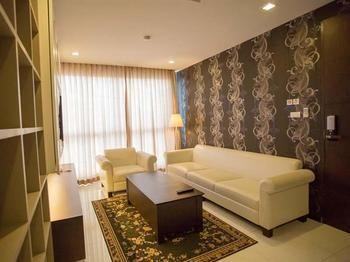 Alisha Court & 4* Bangkok