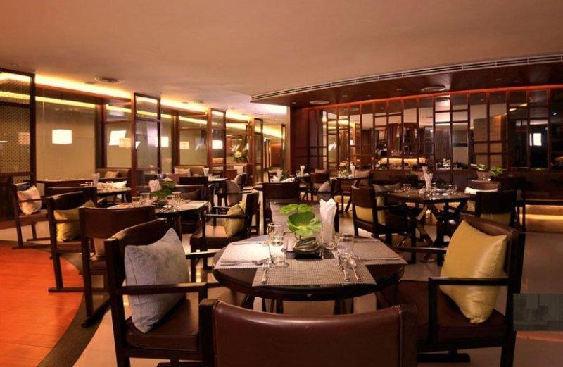 Khách sạn Aetas Bangkok