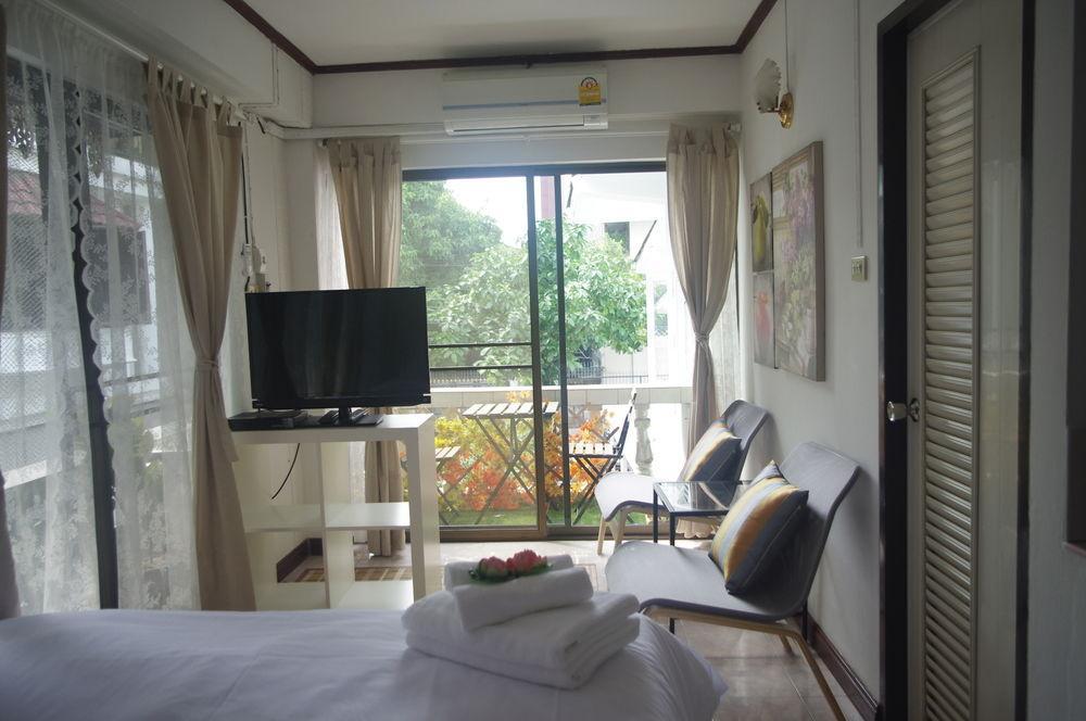 Kansiree Boutique House Couette-café