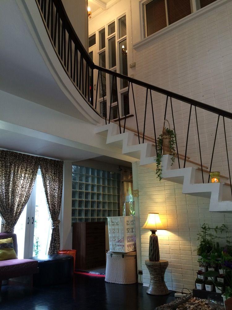 Kansiree Boutique House Bed & Breakfast Bangkok