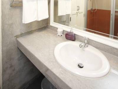 Lilac Relax-residence Hotell 3*