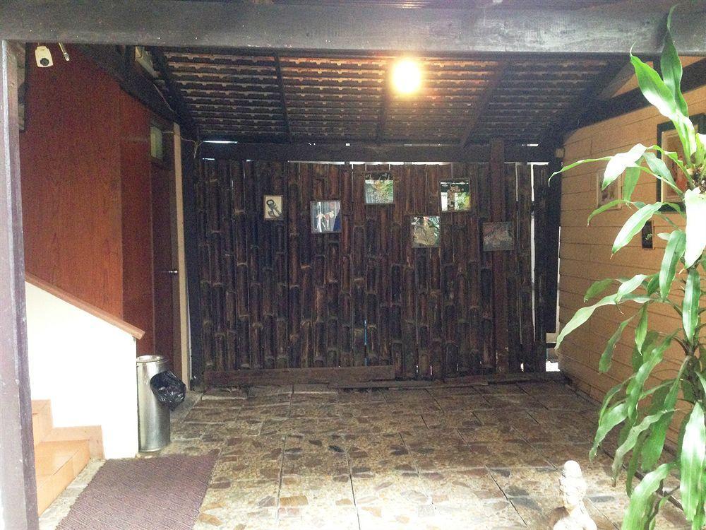 Mango Lagoon Place Hotel