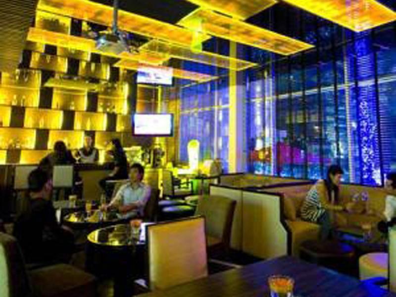 Khách sạn Furamaxclusive Asoke, Bangkok