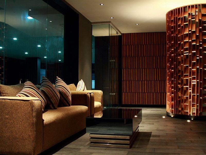 Aspira Hiptique Sukhumvit 13 Bangkok
