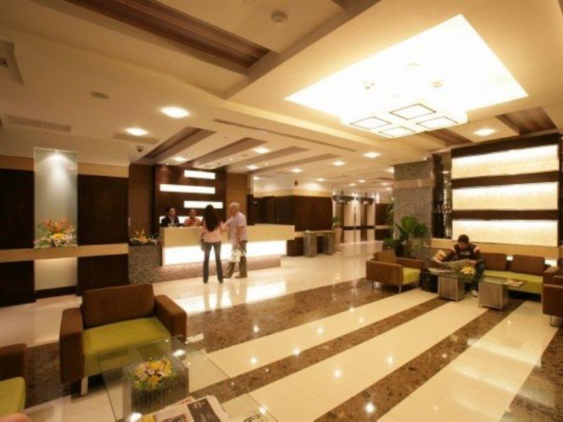 Hotel Adelphi