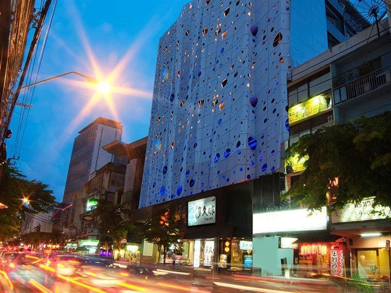Hotel The Raya Surawong Bangkok