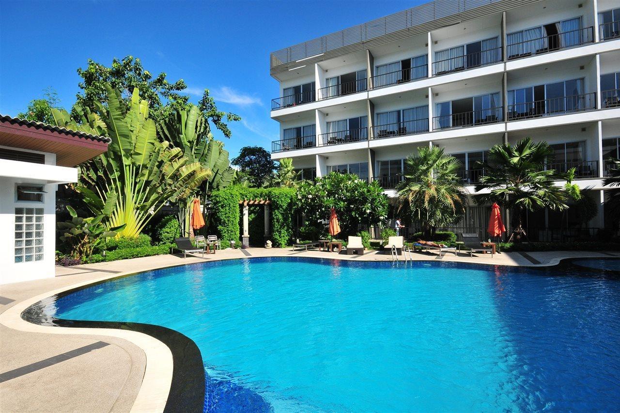 Hotel Bs Premier Airport 3*