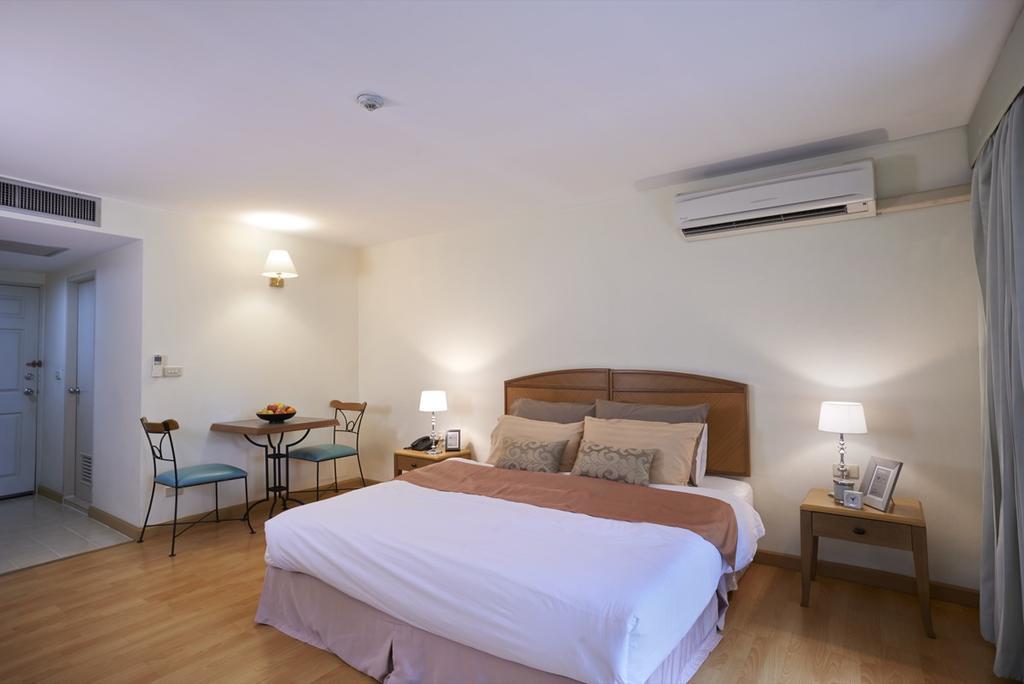 Khách sạn hẻo lánh Ravipha Residences Bangkok