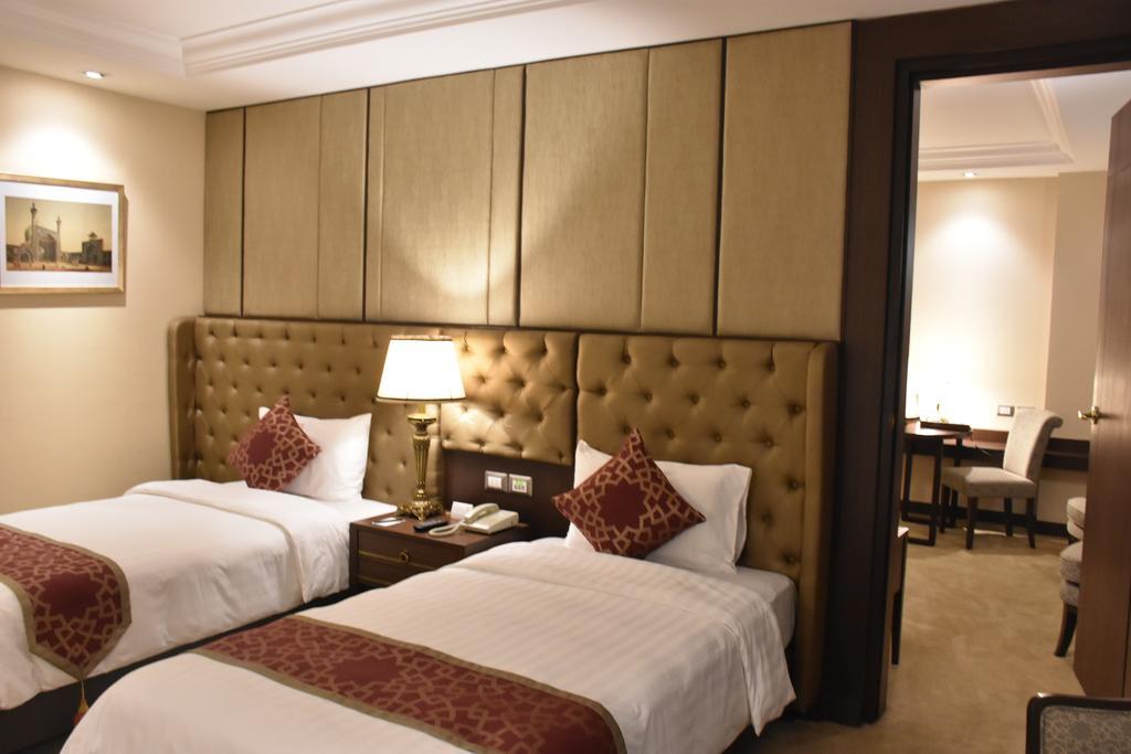 Al Meroz - The Leading Halal 5* Banguecoque